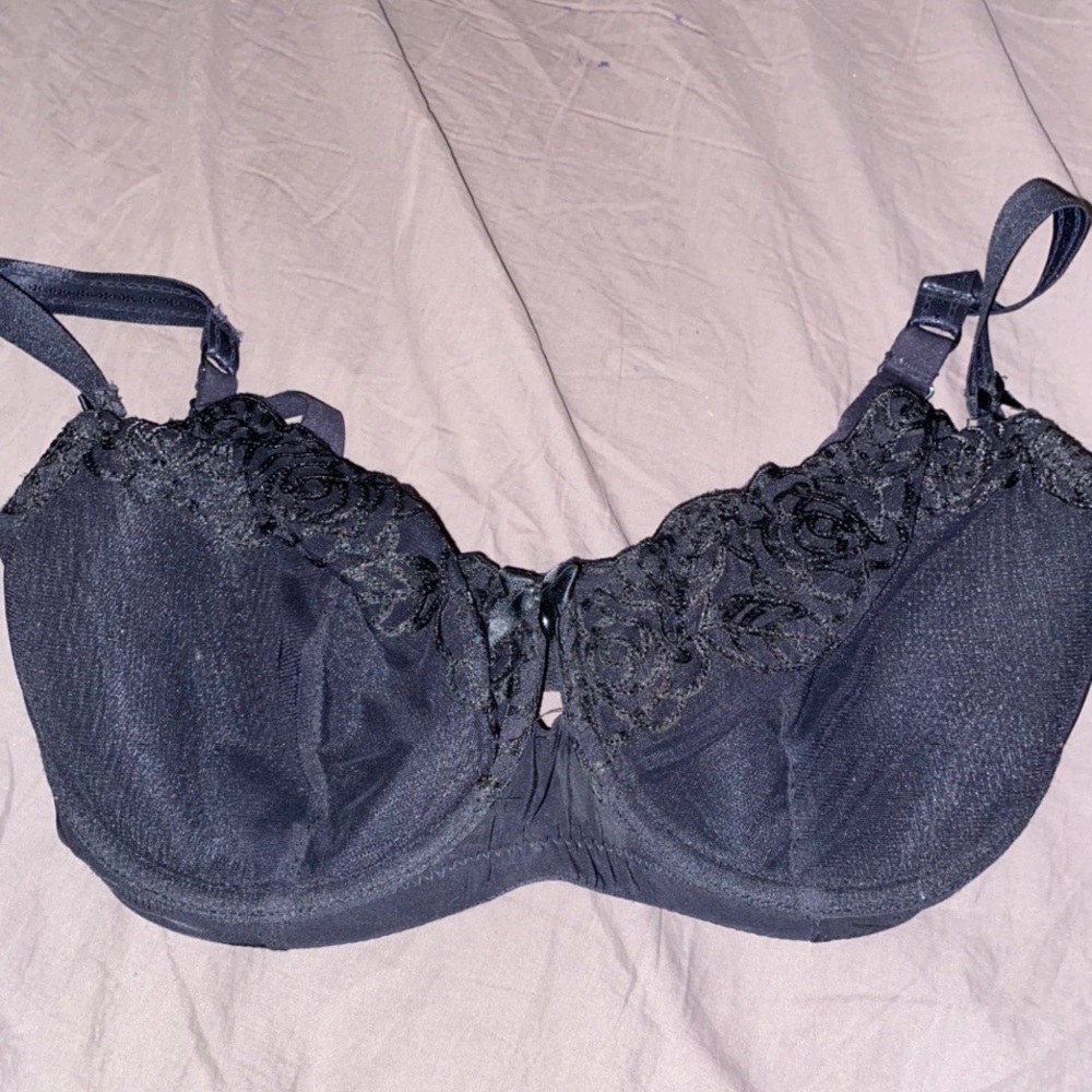 Balconet style bra (French style)